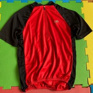 Cycling tops